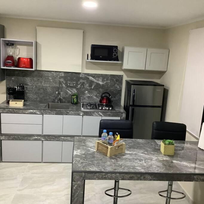 Cozy 1-Bedroom Apartment Minutes Away Drive To Mangel Halto Beach Savaneta Esterno foto
